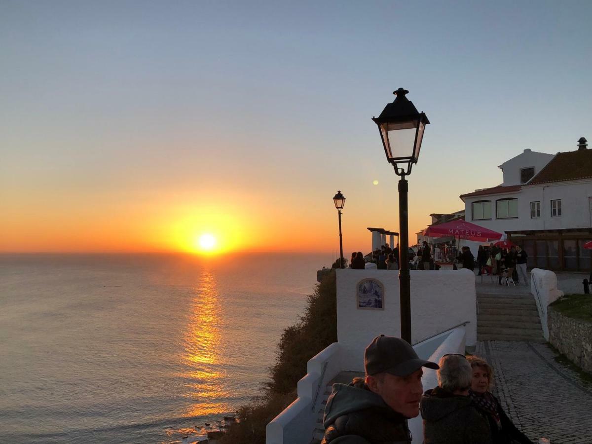 Relax & Sea View Apartment Nazare Bagian luar foto